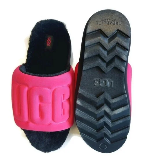 UGG Maxi Graphic RASPBERRY BLACK Platform Slide Sandals Puffy Furry NWOB / NWOT - Picture 7 of 12